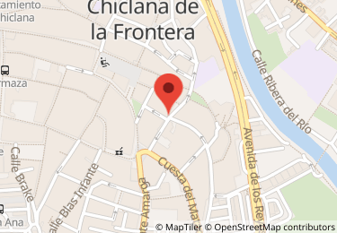 Local comercial en calle santísima trinidad y calle convento, Chiclana de la Frontera