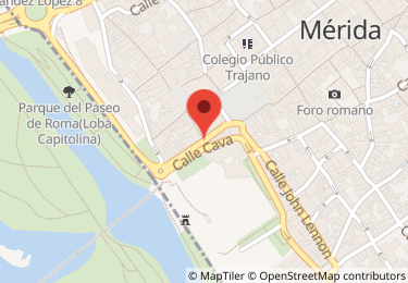 Inmueble en calle castelar y calle puente, Mérida